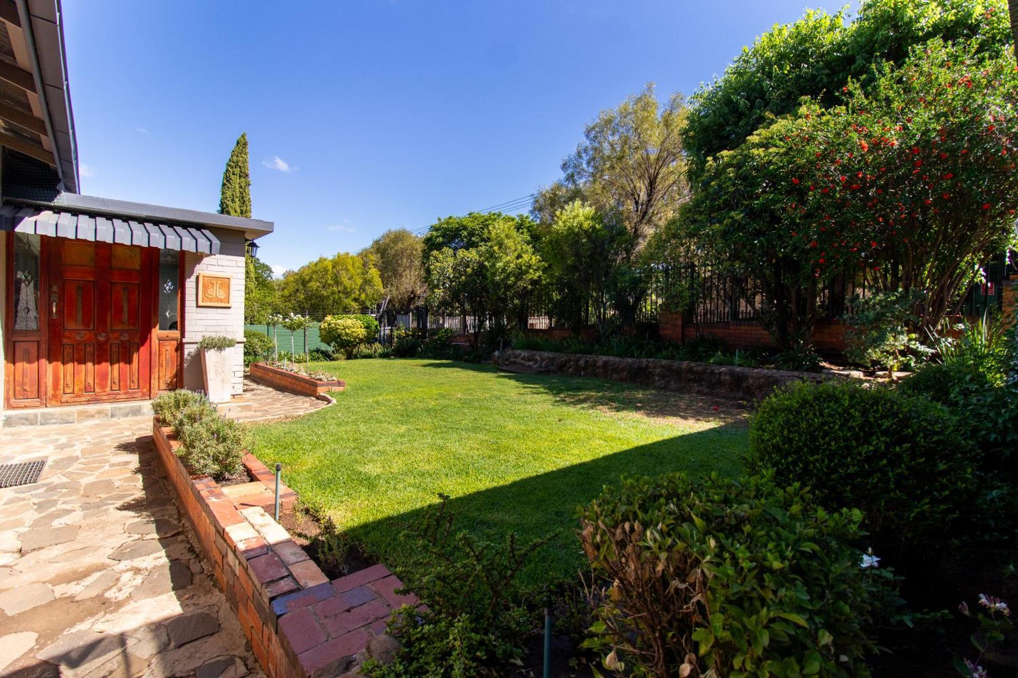 Glenmore Guesthouse Bloemfontein Exterior foto