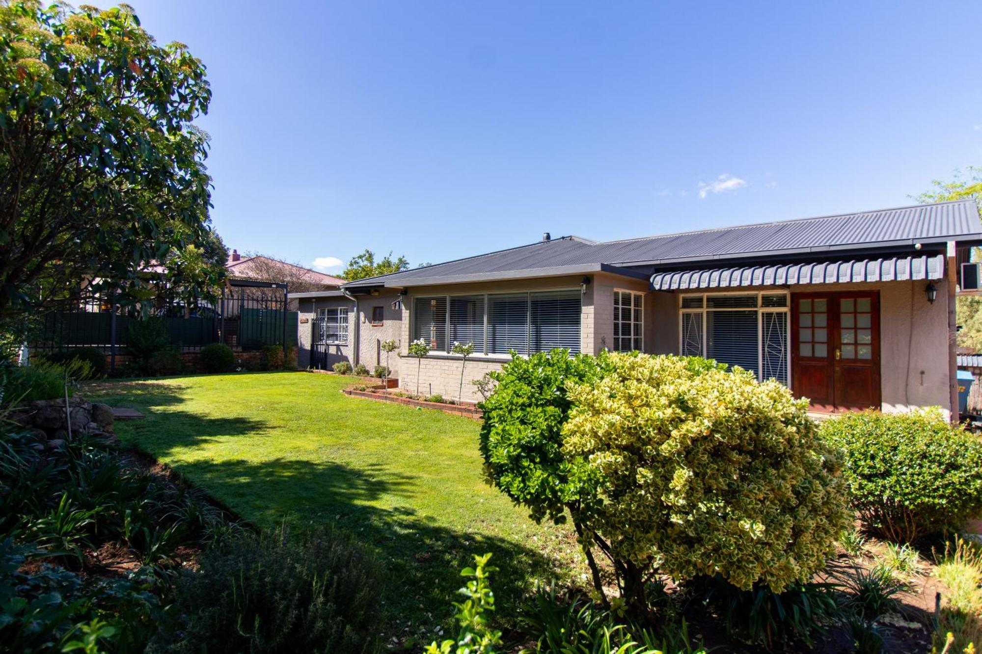 Glenmore Guesthouse Bloemfontein Exterior foto