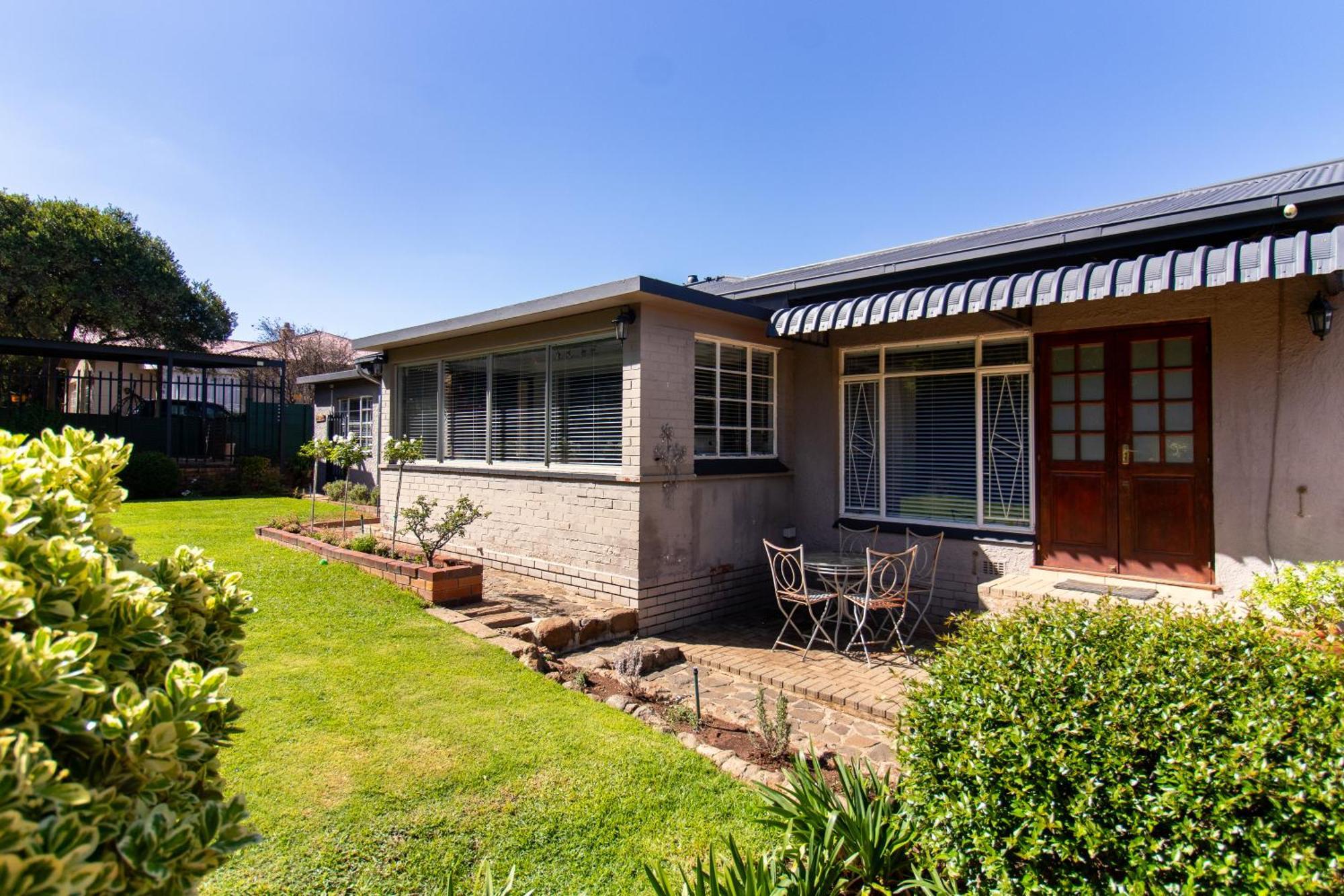 Glenmore Guesthouse Bloemfontein Exterior foto